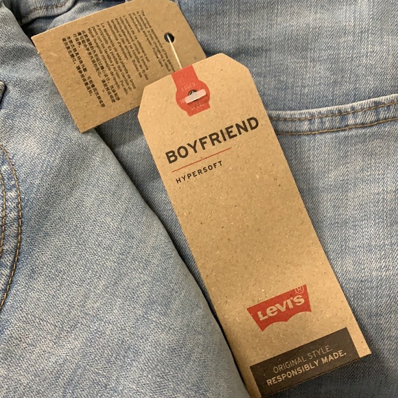 Levi Strauss Midrise Boyfriend Jeans, Slate Era, NWT - Picture 3 of 5